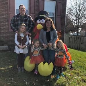 Meet your Posher, Alison